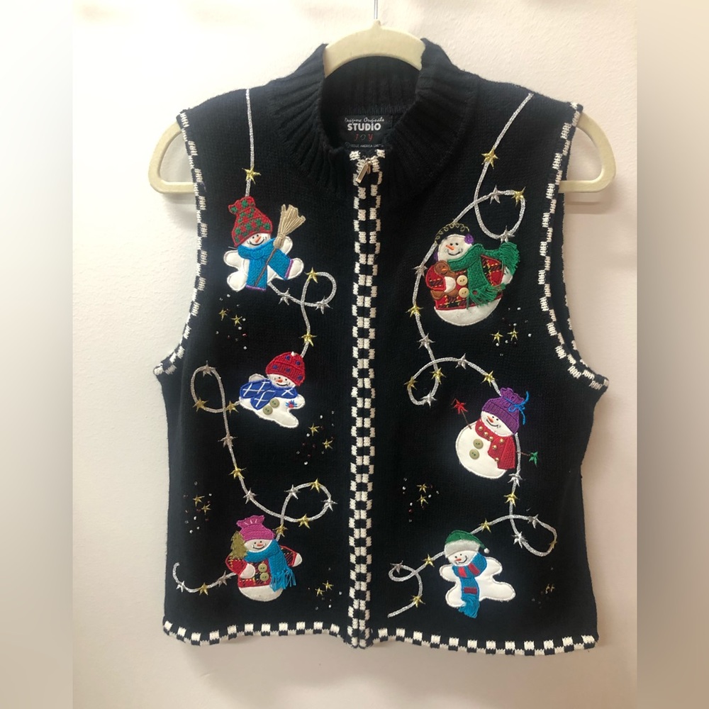 Designers originals snowman sweater vest zip up women’s size P/L